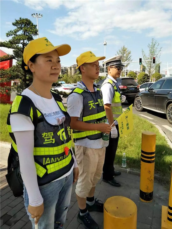 1530500474174544.jpg 640.webp (3).jpg