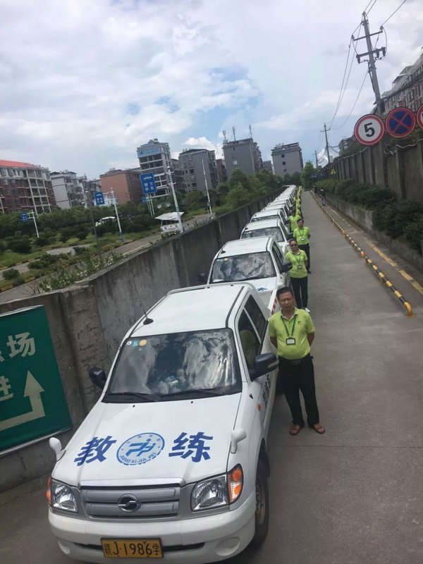 1565054372606846.jpg 640.webp (13).jpg